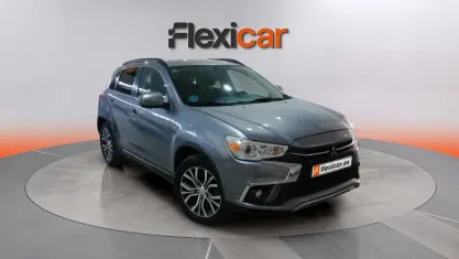 Usado Mitsubishi ASX Motion 114 CV (83 kW) 2018 Gris SUV