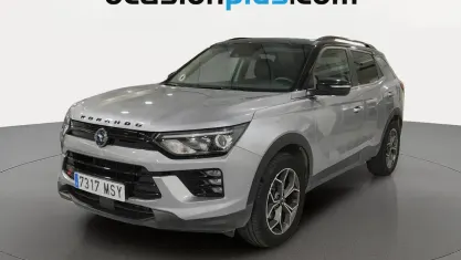 Usado KGM Korando 149 CV (109 kW) 2024 Gris plata SUV