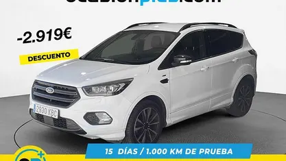 Blanco Usado 2017 Ford Kuga ST-Line SUV | 12.871 € (Precio justo)