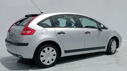 Brugt Citroën C4 110 HK (80 kW) 2006 Grå Sedan