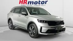 Gris Usado 2023 Kia Sorento SUV | 35.240 € (Precio justo)
