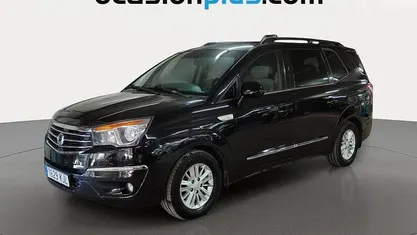 Negro Usado 2018 Ssangyong (KGM) Rodius Monovolumen | 15.446 € (Precio justo)