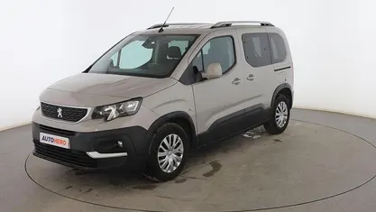 Usado Peugeot Rifter Active 102 CV (75 kW) 2019 Gris Monovolumen