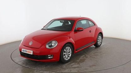 Begagnad VW Beetle 105 HK (77 kW) 2015 Röd Halvkombi