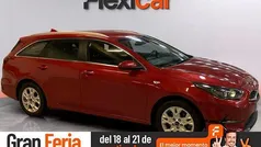 Rojo Usado 2022 Kia Ceed Familiar | 16.990 € (Precio justo)