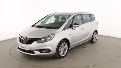 Usado Opel Zafira Tourer Innovation 135 CV (99 kW) 2019 Gris Monovolumen