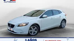 Blanco Usado 2017 Volvo V40 Momentum Familiar | 13.650 € (Precio justo)