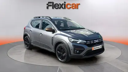 Usado Dacia Sandero Essentiel 122 CV (89 kW) 2025 Utilitario