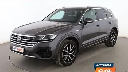 Käytetty VW Touareg Elegance 286 HP (210 kW) 2022 Harmaa Katumaasturi