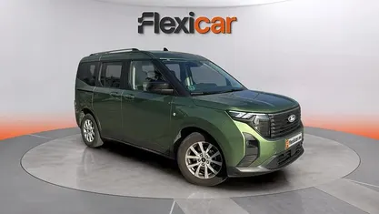 Usado Ford Tourneo Courier Titanium 125 CV (91 kW) 2024 Monovolumen