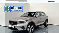 Usado 2025 Volvo XC40 Core SUV | 39.500 € (Precio justo)