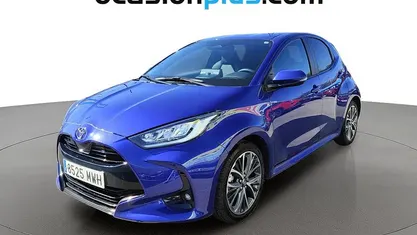 Usado Toyota Yaris Hybrid Plus 116 CV (85 kW) 2024 Utilitario