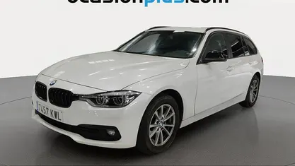 Usado BMW 318 150 CV (110 kW) 2019 Blanco Familiar