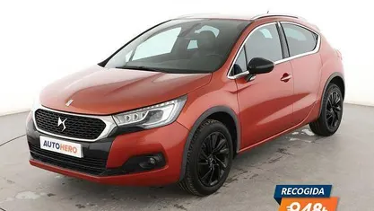 Usado DS Automobiles DS4 Style 120 CV (88 kW) 2018 Naranja Utilitario