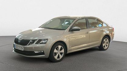 Käytetty Skoda Octavia Ambition 116 HP (85 kW) 2019 Peessi Sedan