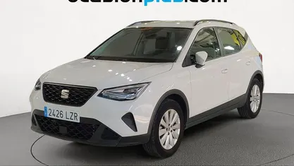 Usado Seat Arona Style 110 CV (80 kW) 2022 SUV