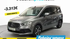 Gris Usado 2023 Mercedes A180 Monovolumen | 25.700 € (Precio justo)