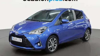Usado Toyota Yaris Hybrid 100 CV (73 kW) 2019 Azul Utilitario