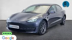 Usado 2023 Tesla Model 3 Standard Range Berlina | 33.890 € (Precio justo)
