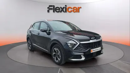 Usado Kia Sportage 136 CV (100 kW) 2023 Negro SUV