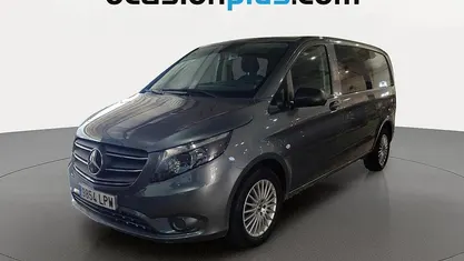 Usado Mercedes Vito 136 CV (100 kW) 2021 Gris Van