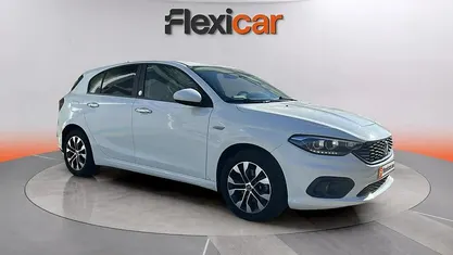 Usado Fiat Tipo City Life 95 CV (69 kW) 2020 Blanco Familiar