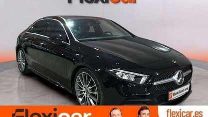 Käytetty Mercedes A200 150 HP (110 kW) 2021 Musta Sedan