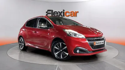 Usado Peugeot 208 S 83 CV (61 kW) 2018 Rojo Utilitario