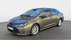 Marrón Usado 2022 Toyota Corolla Active Berlina | 19.537 € (Buen precio)
