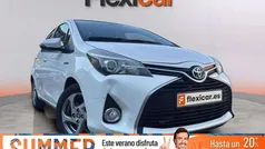 Blanco Usado 2016 Toyota Yaris Hybrid Active Utilitario | 11.390 € (Precio justo)