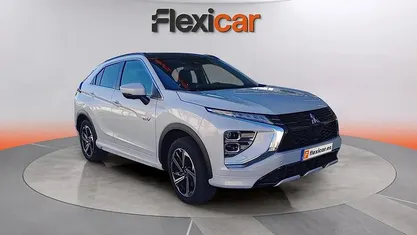 Usado Mitsubishi Eclipse Cross 188 CV (138 kW) 2022 Blanco SUV