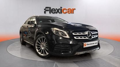 Usado Mercedes GLA200 156 HP (114 kW) 2019 Preto SUV