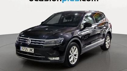 Käytetty VW Tiguan Sportline 150 HP (110 kW) 2017 Musta Katumaasturi