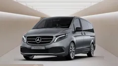 Gris Nuevo 2025 Mercedes V220 Avantgarde Monovolumen | 69.900 € (Un poco caro)