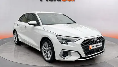 Blanco Usado 2021 Audi A3 Advanced Plus Berlina | 21.490 € (Buen precio)