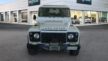 Usado Land Rover Defender 122 CV (89 kW) 2013 SUV