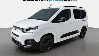 Usado Citroën Berlingo 130 CV (95 kW) 2025 Monovolumen