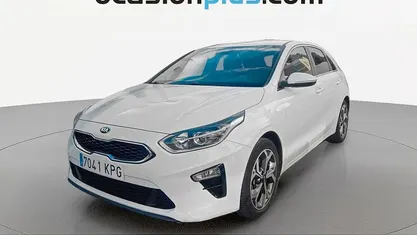 Usado Kia Ceed 100 CV (73 kW) 2018 Blanco Utilitario