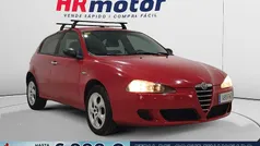 Rojo Usado 2007 Alfa Romeo 147 Utilitario | 3290 € (Precio justo)