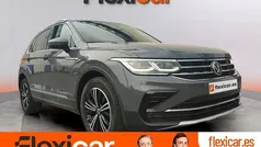 Gris Usado 2021 VW Tiguan Life SUV | 23.970 € (Super precio)
