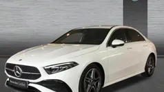 Blanco Usado 2024 Mercedes C200 Berlina | 42.600 € (Buen precio)