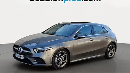 Usado Mercedes A200 AMG 163 CV (119 kW) 2018 Gris Utilitario