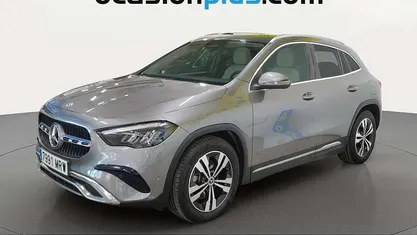 Usado Mercedes GLA200 150 CV (110 kW) 2024 SUV