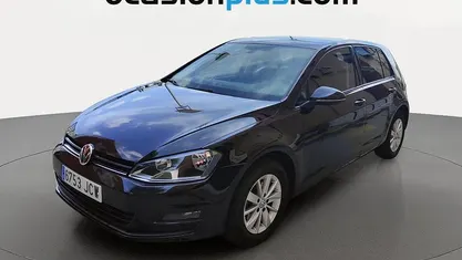 Usado VW Golf VII Business 105 HP (77 kW) 2015 Preto Citadino