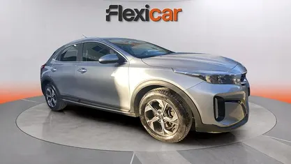 Usado Kia XCeed 160 CV (117 kW) 2023 Gris SUV