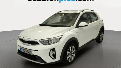 Usado Kia Stonic 101 CV (74 kW) 2025 Blanco SUV