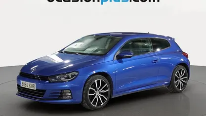Usado VW Scirocco R-line 125 HP (91 kW) 2018 Azul Coupé