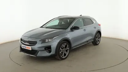 Usado Kia XCeed 141 CV (103 kW) 2020 Gris SUV