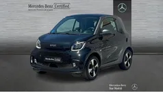 Gris / plateado Usado 2024 Smart ForTwo Electric Drive Passion Coupe | 18.490 € (Precio justo)