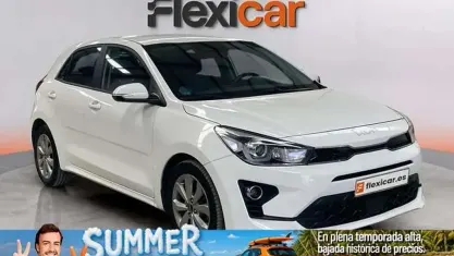 Usado Kia Rio 101 CV (74 kW) 2023 Blanco Berlina